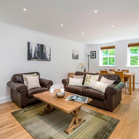 Splendid Apartment Near Vauxhall Tube London Bagian luar foto