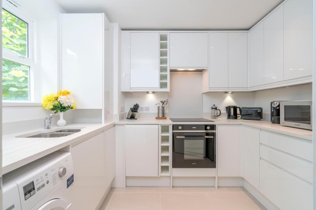 Splendid Apartment Near Vauxhall Tube London Bagian luar foto